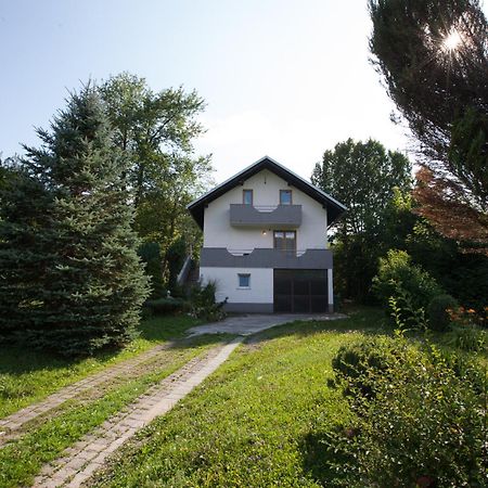 Holiday Home Tin Ogulin Kültér fotó