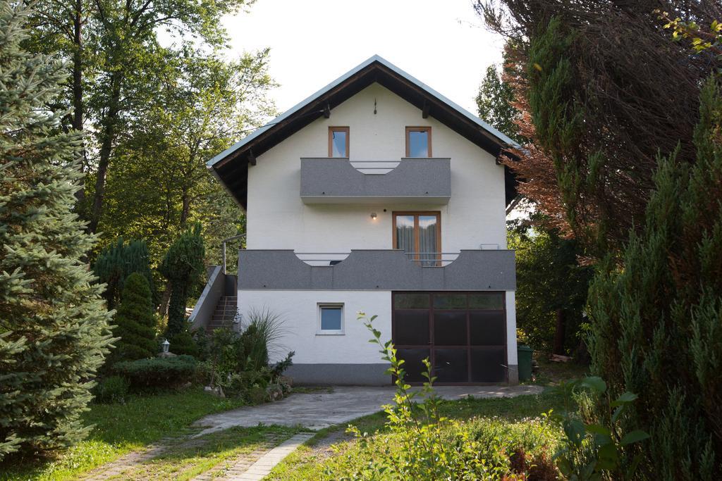 Holiday Home Tin Ogulin Kültér fotó